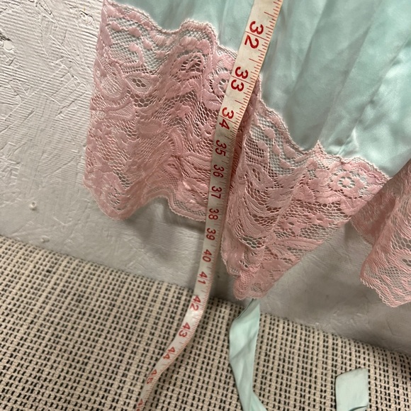 Macbeth Collection Liquorish satin blossom robe in mint and pink NWT sz Large - Picture 5 of 8